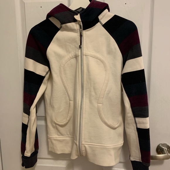 LULULEMON SCUBA HOODIE - Picture 2 of 3